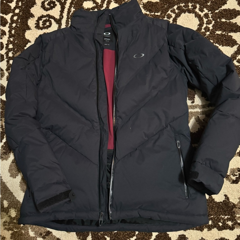 Women’s Oakley Ski Jacket - MEDIUM; Black